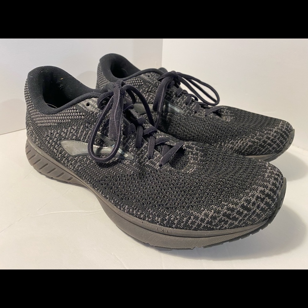 Brooks Revel 3 Running shoes -Men’s size US10.5